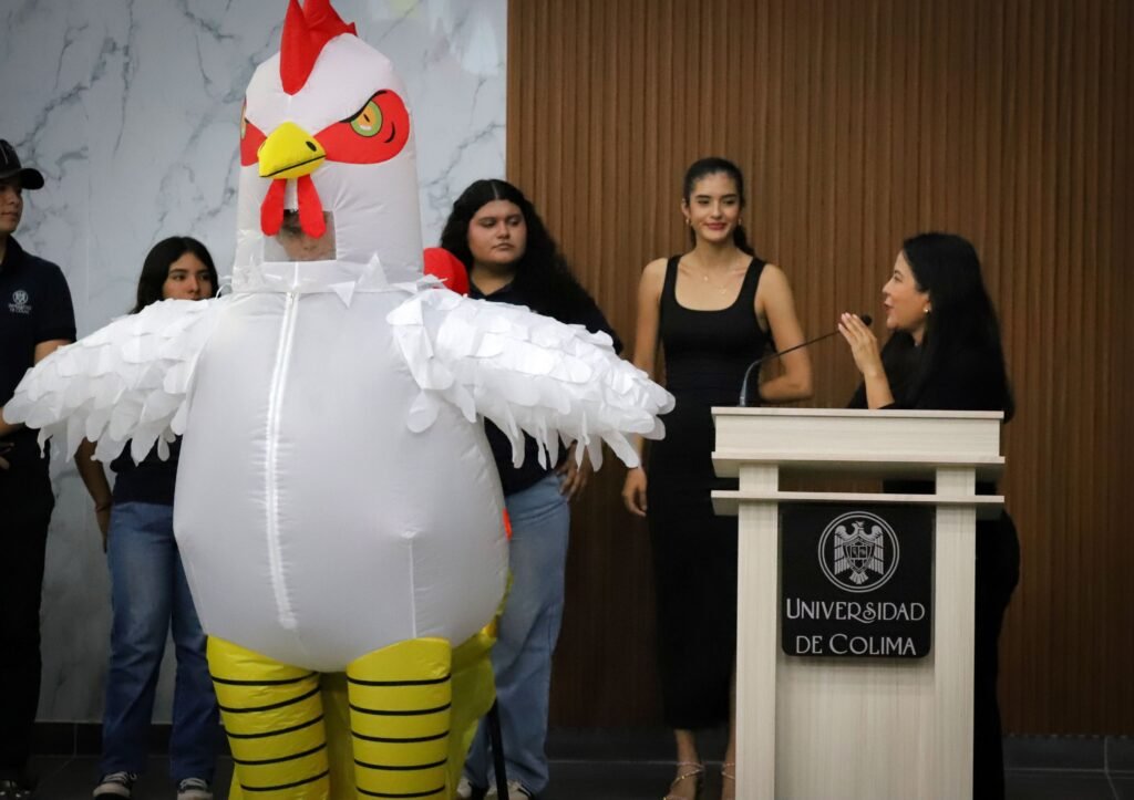 Sensibilizan sobre violencias con obra Caldo radical_e