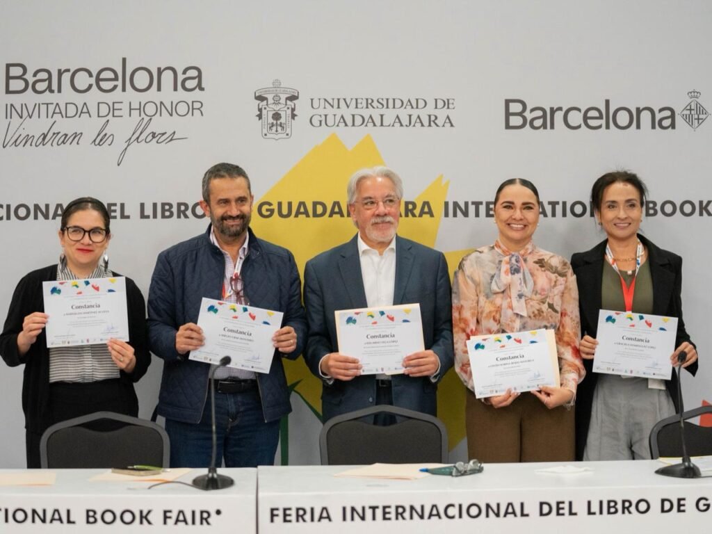 UdeC impulsa agenda climáticanacional en la FIL 2025