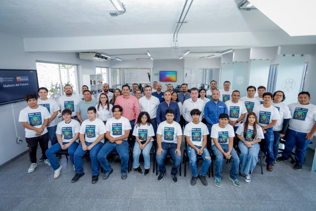 Inaugura rector Curso-Taller Makers del futuro_c