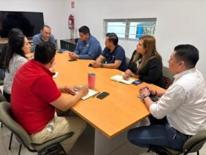 Reunión CANACO y Facultad de Mercadotecnia_a