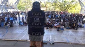 29757ede-cd9e-430e-aac6-62d927a51bfe