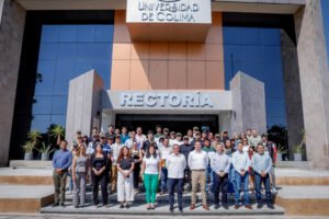 Entrega de 44 Becas por el Egreso FEUC_b