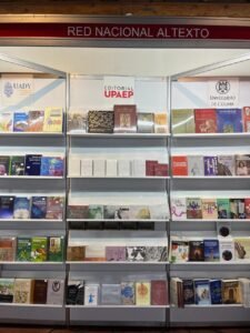 UdeC en la FIL 47 del Palacio de Minería_a