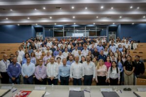 Firma de convenios UdeC-organismos empresariales de Manzanillo_j