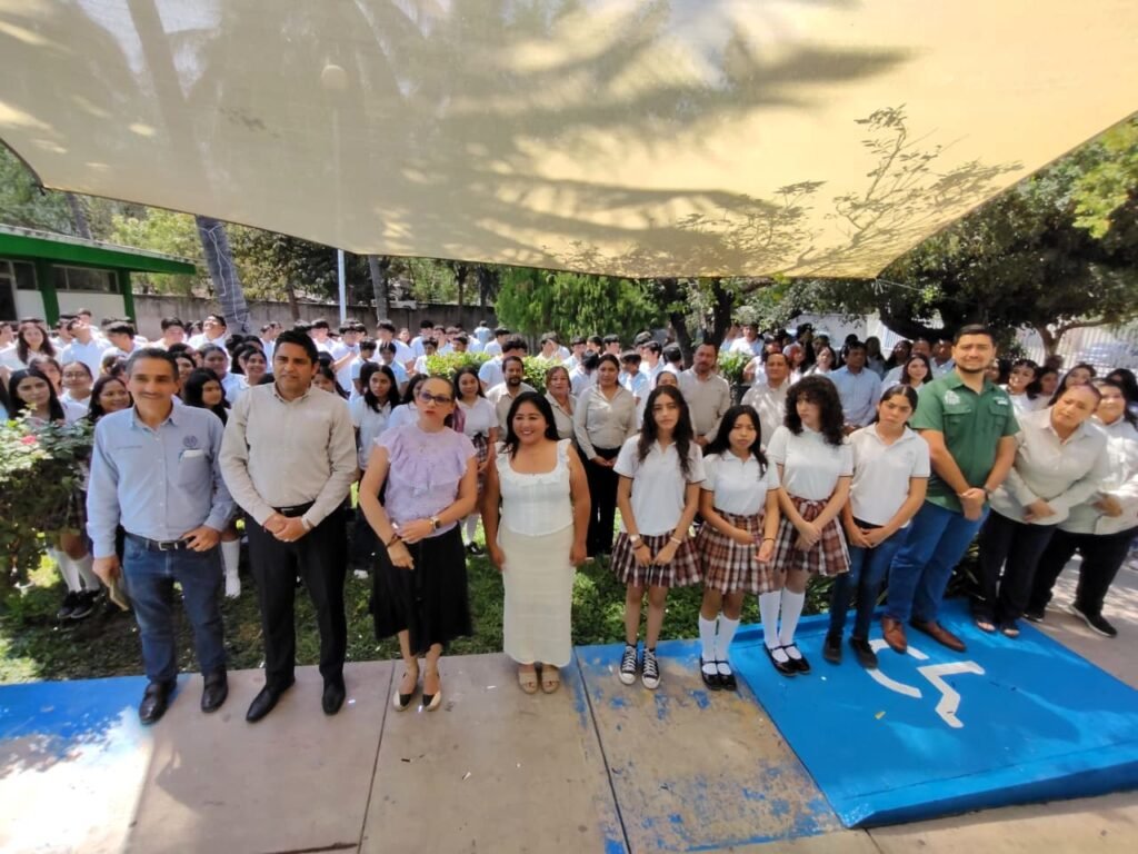 Mural Raíces_Festejos por 27 años del Bach 26_Ixtlahuacán_a