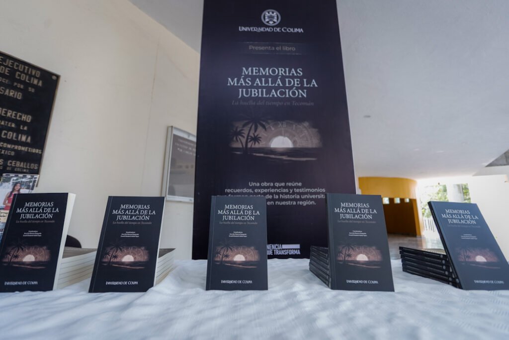 Presentan libro Memorias, más allá de la jubilación_d