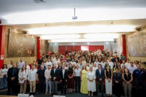 Rector UdeC asiste a conversatorio sobre derechos Humanos_a