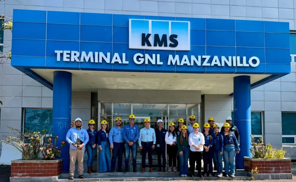Rector de la UdeC visita la terminal KMS