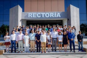 UdeC y Sicar Farms premian excelencia Académica y Deportiva