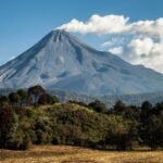 En calma y con bajo riesgo se mantiene el Volcán de Fuego: UEPC Colima