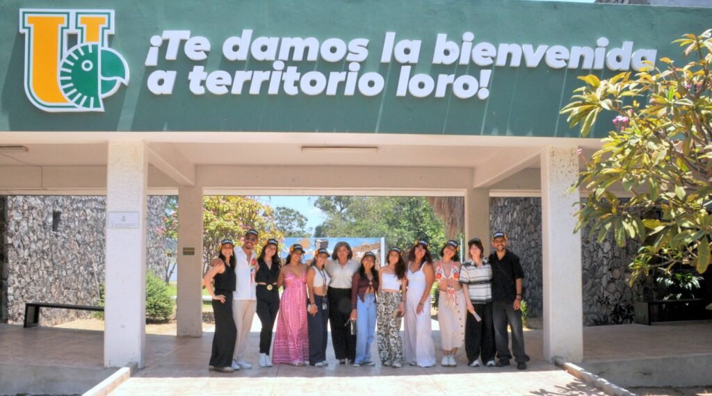 Estudiantes de danza y performance de Colombia, en la UdeC
