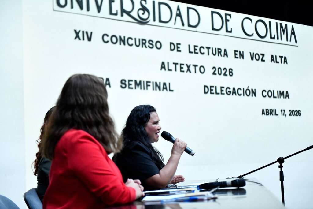 Finalistas del Concurso de Lectura en Voz Alta, campus Colima_Abelina