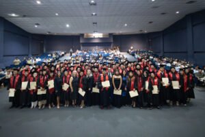 Nueva generación de licenciados-as en Derecho UdeC 2026