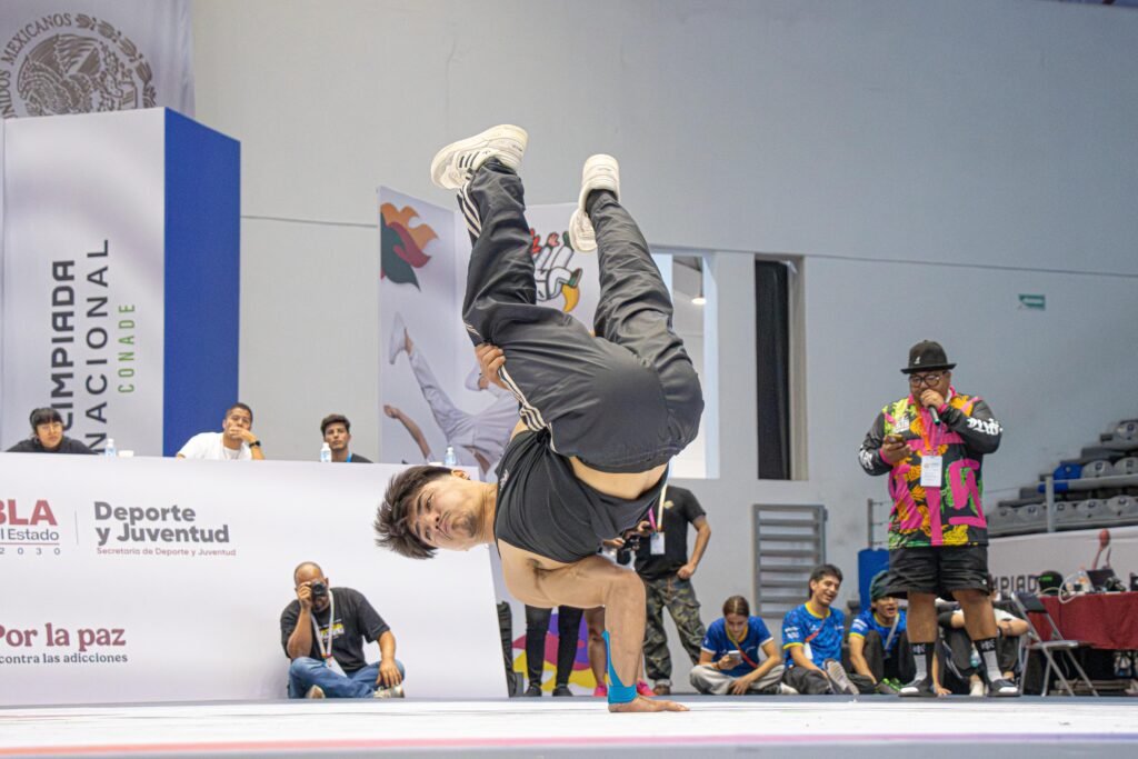 WhatsApp Image 2026-04-18 at 08.27.06 (1)