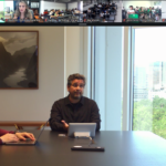 Comparte experiencias de vida y del trabajo Óscar Salazar, egresado de la UdeC y cofundador de Uber