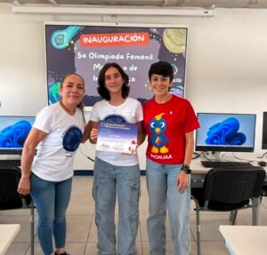 Alumna del Bach 25 gana plata en Olimpiada Nal de Informática