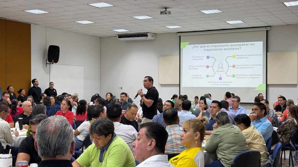 Analizan directivos de la UdeC estrategias para apoyar trayectorias escolares