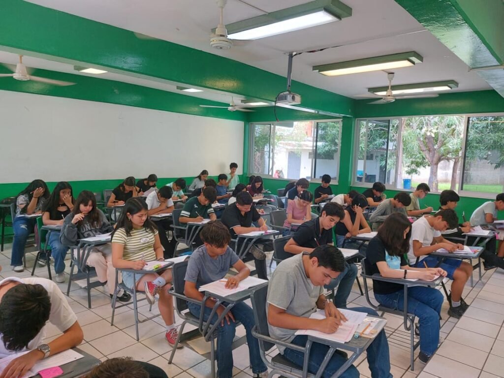 Aplican EXANI-I más de cinco mil aspirantes_a