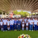 Bachillerato 11 despide a generación pionera de Electromecánica