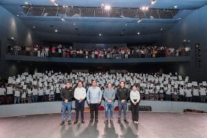 Egresa generación que obtuvo grandes logros en Bach 4