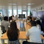 Estudiantes de Mercadotecnia entregan 18 proyectos a empresarios y empresarias de CANACO Colima