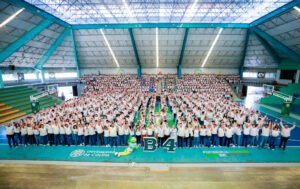 Con fotografía multitudinaria, el Bachillerato 4 celebra su 48 aniversario