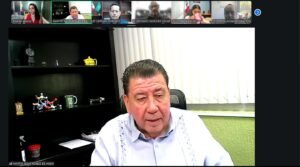 Fortalece UdeC formación de quienes conducen y administran sus bachilleratos_Martín