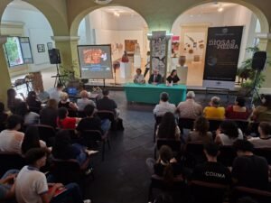 Conferencia de Leonardo López sobre las Diosas de piedra_a