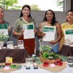 UdeC y Ternium impartieron curso de elaboración de jabones, en Alzada