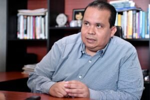 Desarrollarán herramienta de IA para posibles alertas de sesgo en material educativo_a