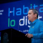 UdeC abre reflexión sobre IAG y nuevas tecnologías en el aula”