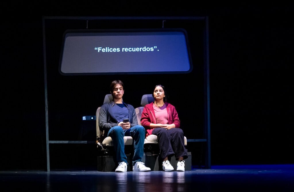 Las voces de mi cabeza, teatro en el Pablo Silva_b
