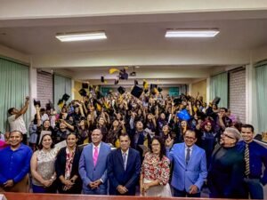 Licenciatura en Enseñanza de Lenguas, ceremonia de egreso