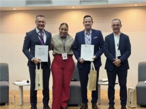 Analizan desafíos de la IA para la formación universitaria y el empleo