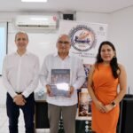 Recomiendan a estudiantes de Comercio Exterior combinar formación académica y experiencia laboral