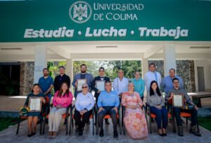 Entrega UdeC reconocimientos Orgullo COMEPO