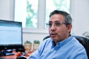 Entrevista con César González sobre salud y envejecimiento en México