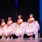 Con teatro lleno, inicia Temporada de Otoño del Ballet Folclórico de la UdeC